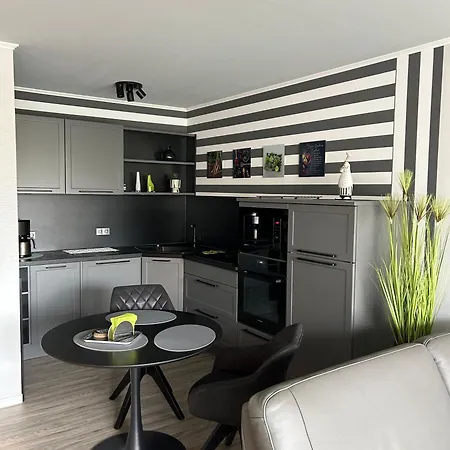 Apartment-meerzeit-wohnung-207 דירה *